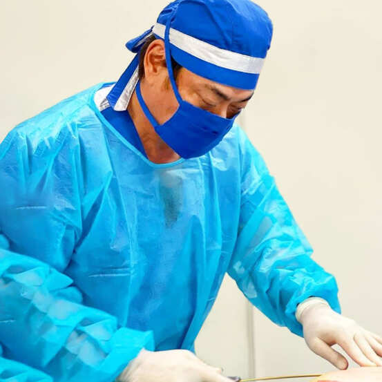 超音波(ベイザー波)を用いた脂肪分解